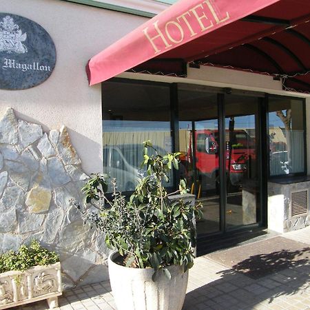 Hotel Magallon Caspe Esterno foto